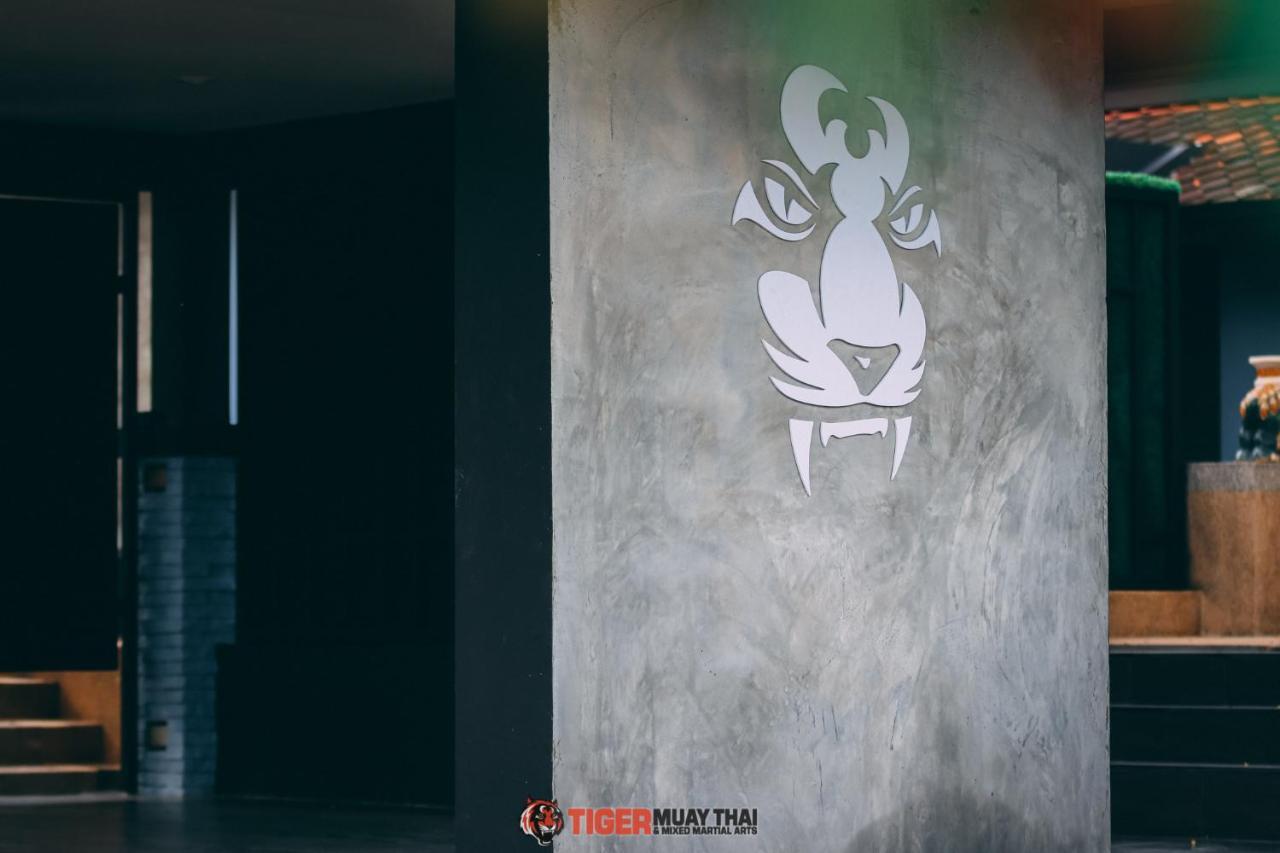 Tiger Hillside Hotel Phuket Exterior foto